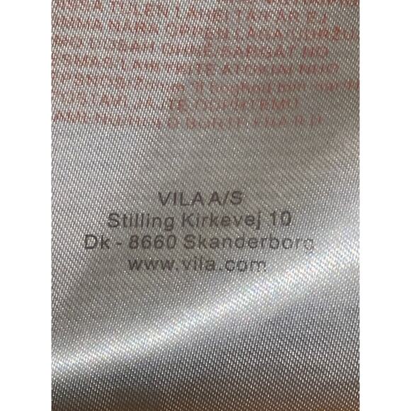 Vila Vicamdom Loose Coat - Size EU 44 (US 12 or XL) - Soft in Warm Gold Color - Picture 8 of 11